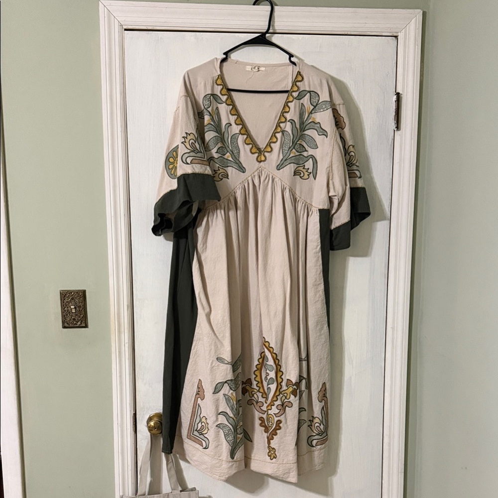Boho Chic Embroidered Midi Dress